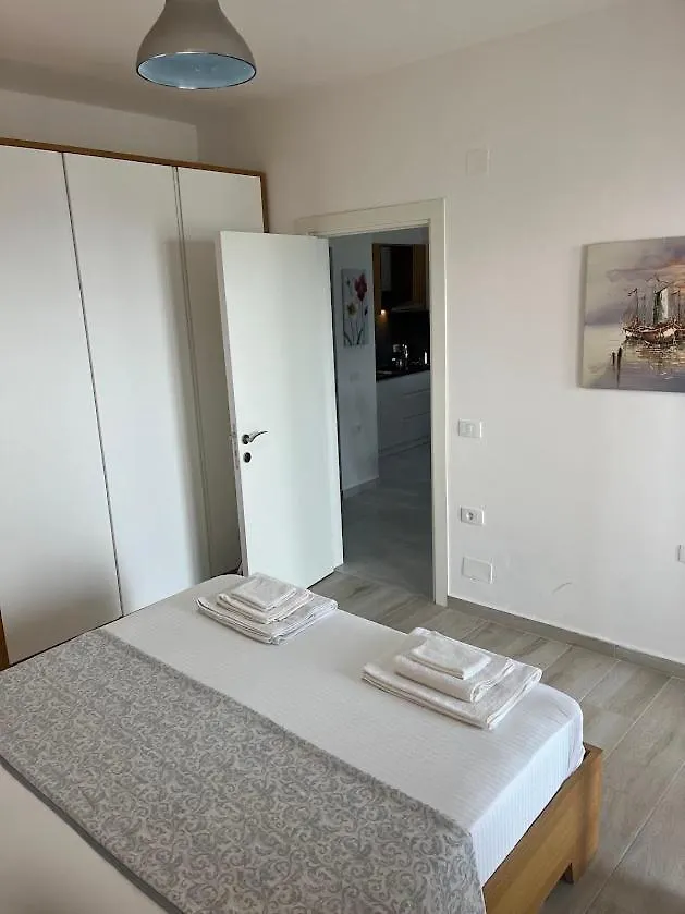 Apartmán Saranda Terraces View 0*, Sarandë